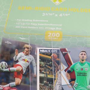 Protector de Tarjetas de Cartón Dorado Nuevo Más Vendido en EE. UU., Soporte Semirrígido para Tarjetas con Clasificación BGS - Product Image 6