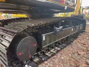 Excavadora hidráulica sobre orugas Sany SY215C 21-22Ton usada | Motor diésel importado original | Bajo costo de mantenimiento - Product Image 6