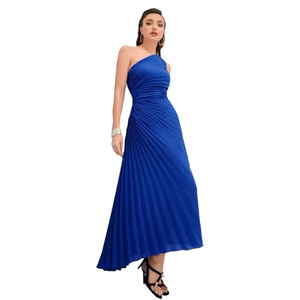 Jupe asymétrique plissée à épaule dénudée pour femme Rc3128 – Nouvelle collection, offre spéciale - Product Image 2