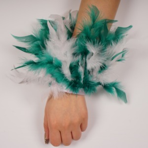 Pulsera de plumas de dos tonos para espectáculos de danza de carnaval OEM/ODM, pulsera de plumas multicapa, brazalete de plumas - Product Image 1