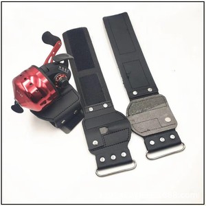 Bracelet de poignet pour moulinet de pêche, sangle réglable noire avec boucle pour accessoires de pêche en eau douce - Product Image 1