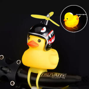 Tiktok Little Yellow Duck casque de <span class=keywords><strong>moto</strong></span> <span class=keywords><strong>électrique</strong></span>, sonnette de vélo, Turbo canard avec casque klaxon lumineux - Product Image 6