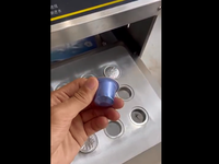 Machine de scellage manuelle à 6 cavités pour capsules K-Cup, populaire pour le scellage à chaud des capsules de café en aluminium et l'emballage de canettes et de films.