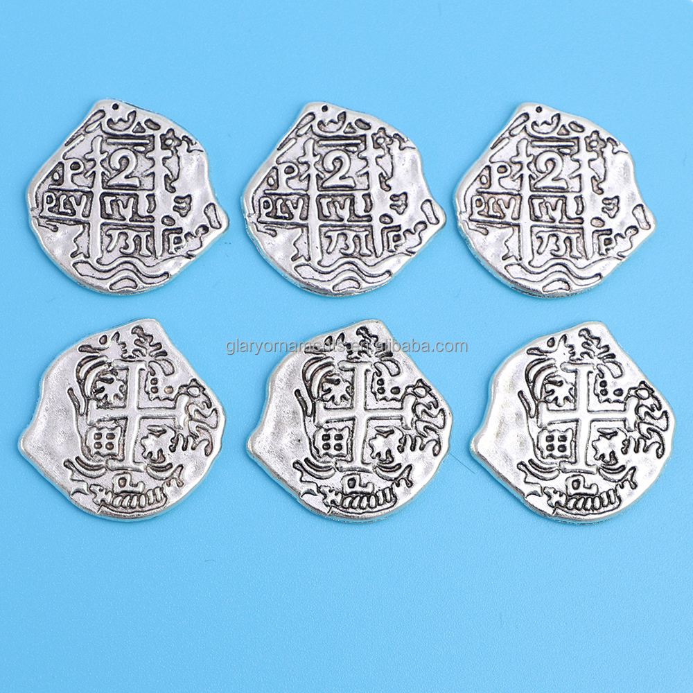 カリビアン・パイレーツ・ダブルーンコイン｜金メッキ・宗教的デザイン