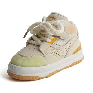 2025 unisexe haut décontracté en cuir baskets pour printemps automne automne semelle souple bébé chaussures blanc sans lacet pour garçons et filles - Product Image 1