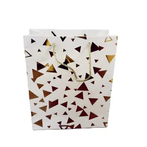 Usine prix logo personnalisé bijoux de luxe shopping papier sac blanc carton papier sacs pour boîte-cadeau