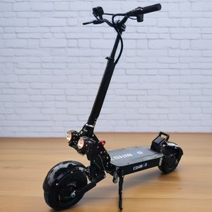 Geofought M7 Dual Motor Electric Scooter 60V 6000W 11 Inch Off Road Tire Folding E Scooter With Dual Hydraulic Brakes For Adults - Product Image 1
