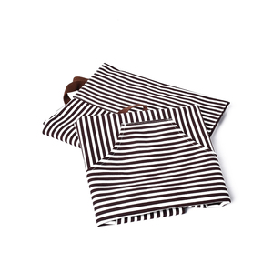 ผ้ากันเปื้อนผ้าฝ้ายสำหรับใช้ในครัวเรือนลายทางมีกระเป๋าสำหรับผู้หญิง - Product Image 2