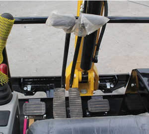 <span class=keywords><strong>Mini</strong></span>-<span class=keywords><strong>pelle</strong></span> HUDA 22C d'occasion Excavatrice chinoise bon marché Pelleteuse compacte pour le jardinage et le chantier de construction - Product Image 5