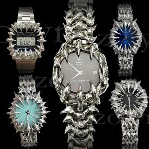 Montre en acier inoxydable étanche, personnalisée, style Y2K, avec boîtier en acier alabastro et aiguilles surdimensionnées, mouvement unique en forme de griffe - Product Image 6