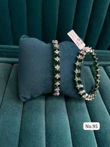 สินค้าขายดีกำไลข้อมือน่ารักสำหรับร้านบูติกและนิทรรศการ - Product Image 2