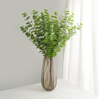 Branches d'eucalyptus artificielles au toucher réel pour la décoration de mariage, verdure, tiges de feuilles de monnaie pour la décoration de table de fête à la maison