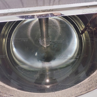 Mélangeur d'émulsifiant sous vide de type hydraulique 1500L PLC fabricant de cosmétiques équipement de mélange de machine avec réservoir d'eau et huile