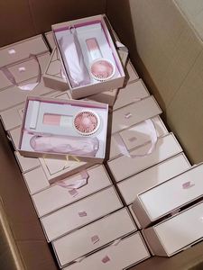 ชุดของขวัญคลายร้อนหน้าร้อน พัดลมมินิแบบชาร์จ USB ร่มกันแดด UPF50+ ชุดของขวัญสำหรับโปรโมชั่น การเดินทาง การเดินทางประจำวัน และกิจกรรมกลางแจ้ง - Product Image 3