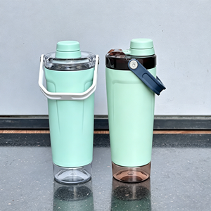 Vaso mezclador de acero inoxidable de 20 oz para compra al por mayor con compartimento para proteínas y logotipo personalizado para gimnasio - Product Image 5
