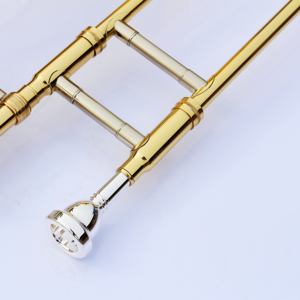 Trombón Tenor Profesional Sandhi, un Instrumento de Latón Duradero para Interpretación Musical - Product Image 4