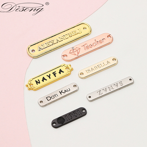 Custom Metal Brooch with Logo Luxury Metal Crafts for Women's Clothing Ornament and Fashion Decoration