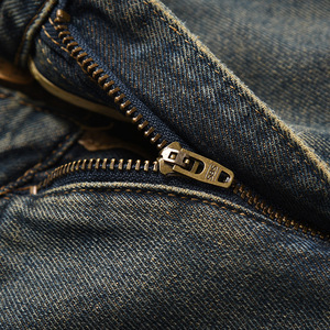 Fabricantes de ropa, pantalones vaqueros de pierna ancha de alta calidad personalizados con retazos de agujeros, pantalones vaqueros negros holgados de talla grande, pantalones vaqueros para hombre - Product Image 3