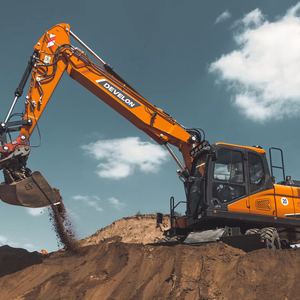 Excavadora Original Coreana Doosan DX190W en Excelentes Condiciones para Trabajos de Construcción - Product Image 1