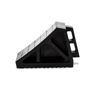 Stoppeur <span class=keywords><strong>de</strong></span> <span class=keywords><strong>roue</strong></span> en caoutchouc pour camion <span class=keywords><strong>de</strong></span> stationnement directement en usine, <span class=keywords><strong>cale</strong></span> <span class=keywords><strong>de</strong></span> <span class=keywords><strong>roue</strong></span> pour <span class=keywords><strong>moto</strong></span> - Product Image 4