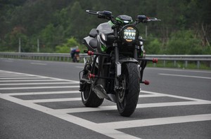 Moto électrique pour adultes avec moteur puissant à grande vitesse de 5000 W - Product Image 2