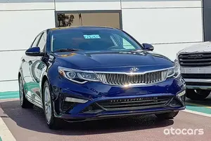 <span class=keywords><strong>Kia</strong></span> <span class=keywords><strong>Optima</strong></span> LX d'<span class=keywords><strong>occasion</strong></span>, très bon état, options moyennes, moteur essence 2.4L V4, année 2018, couleur bleue, prêt à rouler - Product Image 2