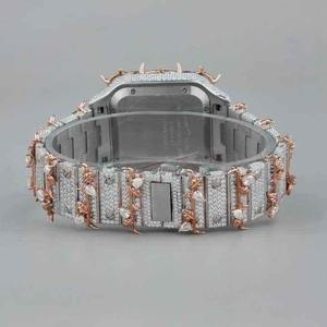 Reloj Mecánico de Lujo con Diamantes Moissanite VVS para Hombre, Estilo Hip Hop Personalizable en Blanco con Movimiento de Cuarzo - Product Image 4