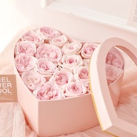 Scatole Regalo Rigide in Cartone per San Valentino, Confezioni di Alta Qualità con Finestra Trasparente in PVC, Laminazione Opaca, Goffratura e Fodera in Spugna