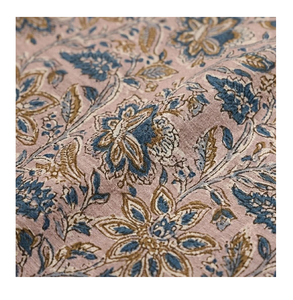 Tissu artisanal Sanskriti Lilac en pur coton de 1 mètre – Textile indien floral imprimé à la main Sanganeri pour la couture et le bricolage - Product Image 1