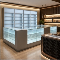 Comptoir de vitrine en verre trempé à vision intégrale pour magasin de détail, éclairage LED personnalisé, unité d'étagère murale écologique