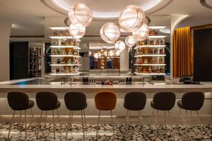 Juego de Dormitorio de Madera Maciza Resistente, Fabricado con Pintura Ecológica de Bajo VOC, Ideal para Apartamentos y Villas - Product Image 5