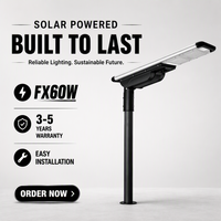 Lampadaire solaire étanche IP66 60W avec batterie LiFePO4, télécommande LED, construction en alliage d'aluminium, garantie de 3 ans