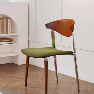 Silla de Comedor Nórdica Retro de Madera Maciza con Respaldo para Comedor, Uso Adulto - Product Image 1