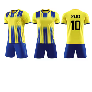 2025-26 Neue Saison Fußball trikots Atmungsaktives Schnellt rocknen 100% Polyester Retro Fußball kleidung Großhandel Automat isiertes Schneiden - Product Image 3