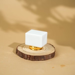 <span class=keywords><strong>L</strong></span> en stock bouchon de parfum carré coloré MMA diamètre intérieur en plastique 17.2mm pour bouteille de parfum de 15mm - Product Image 5