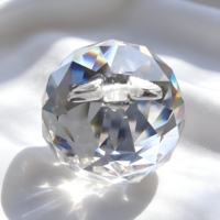 Boule de cristal Feng Shui de 30 mm, forme diamant, polie, transparente, à facettes, pour lustre, décorations de maison, durable, pour les fêtes