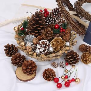 Guirlande de Noël en cône de pin naturel, accessoire de fleurs séchées dorées pour la décoration d'arbre de Noël en DIY, décorations de Noël faites à la main - Product Image 6