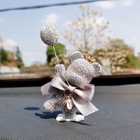 Ornement de voiture Ours de dessin animé tenant un ballon, style coréen créatif incrusté de diamants, kits d'intérieur pour décoration de gâteaux, cadeau pour voiture