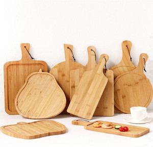 Juego de tablas de cortar de bambú de varias formas para cortar y servir en la cocina - Product Image 1