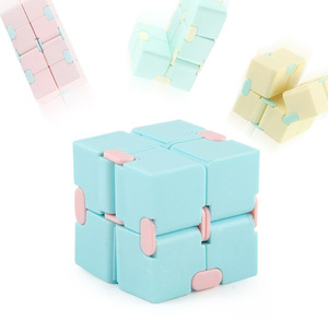 Makaron <span class=keywords><strong>Infinite</strong></span> Cube Juguete de actividad educativa popular para niños Juego de cubo de descompresión de seis lados - Product Image 2