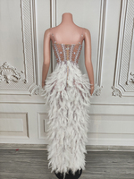 Abendkleider Elegante Ballkleider Luxuriöse Hochzeitskleider mit Federn