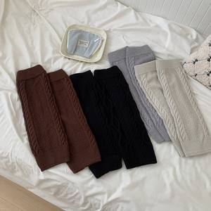 واقيات ساق نسائية رمادية اللون للخريف والشتاء، مبطنة بالصوف، سميكة ومقاومة للبرد، محبوكة من البوليستر/النايلون، بأسلوب كوري فضفاض - Product Image 2