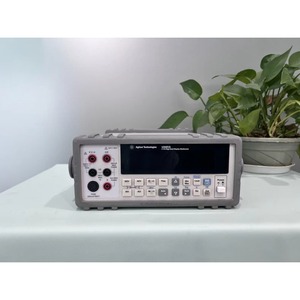 Multímetro de Doble Pantalla de 4 1/2 Dígitos Keysight U3401a - Product Image 1