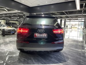 รถยนต์มือสอง <span class=keywords><strong>Audi</strong></span> <span class=keywords><strong>Q7</strong></span> AWD Turbo 3.0T Premium Plus 4 ประตู SUV ปี <span class=keywords><strong>2017</strong></span> ล้อแม็ก R20 เบาะหนังสีเข้ม หลังคาซันรูฟไฟฟ้า กล้องมองหลัง พวงมาลัยซ้าย - Product Image 6