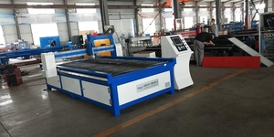 1530 CNCプラズマ切断機自動レーザーカッターテーブル付き様々な材料の効率的な切断 - Product Image 3