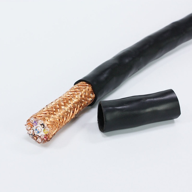 450/750V Shielded Flexible Control Cable Copper Conductor PVC Insulated Braid Shielding 80% Density