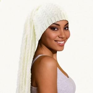 Gorro de punto trenzado tejido a mano, gorro cálido de invierno, gorro divertido para actividades festivas - Product Image 4