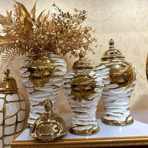 Jarrón de lujo dorado claro para Hotel, jarrón de centro de mesa decorativo de escritorio para el hogar, tarro de jengibre de cerámica para decoración y regalo de bodas - Product Image 1