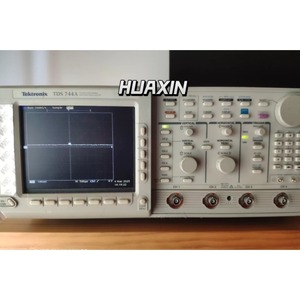 ออสซิลโลสโคป Tektronix รุ่น TDS744A 500MHz 2GS/s สภาพการทำงานสมบูรณ์แบบ - Product Image 1