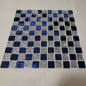 Khảm Gương Thủy Tinh Pha Lê Vàng Sáng 300*300Mm - Product Image 5